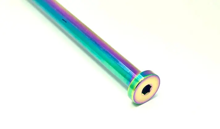 SurRonshop Titanium Rear Axle & Nut - Image 4