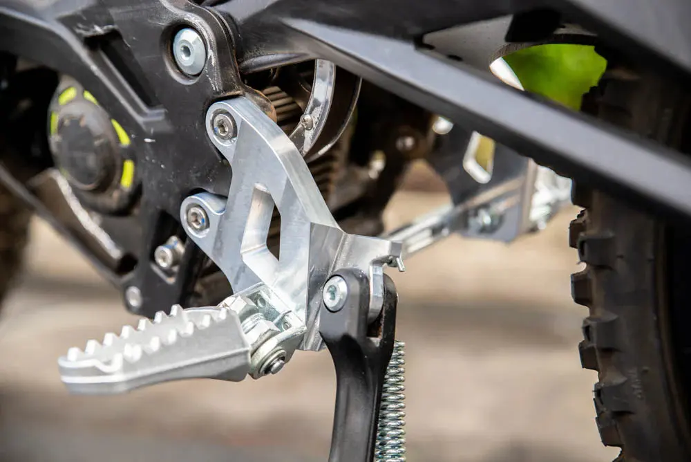 Lowering Peg Bracket Set With Kickstand Option and Support Brace - Image 14