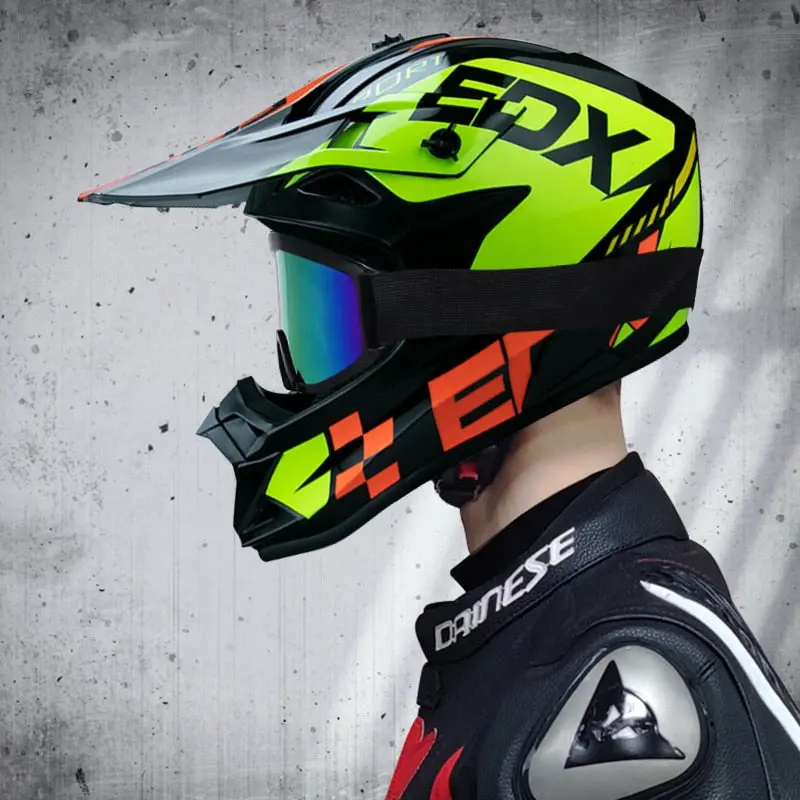 SurRonshop Motocross Helmet - Image 11