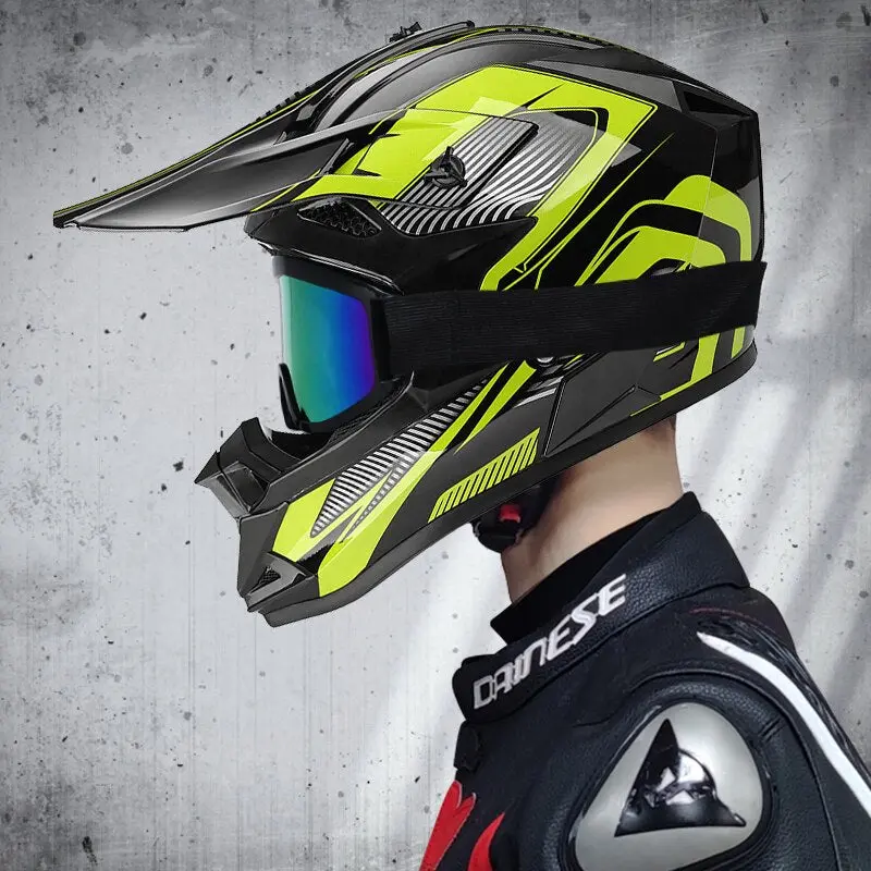 SurRonshop Motocross Helmet - Image 14
