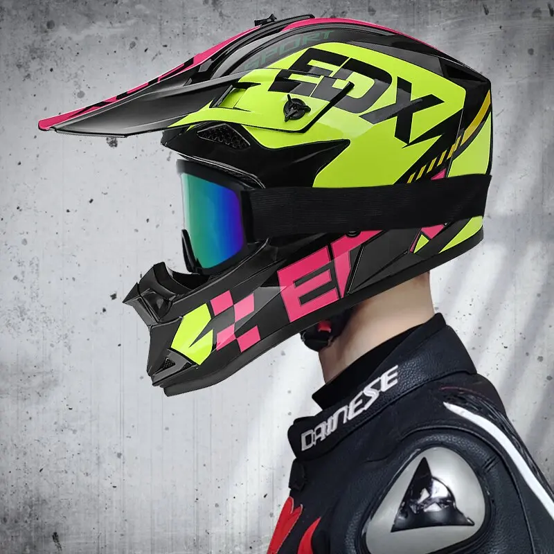 SurRonshop Motocross Helmet - Image 16