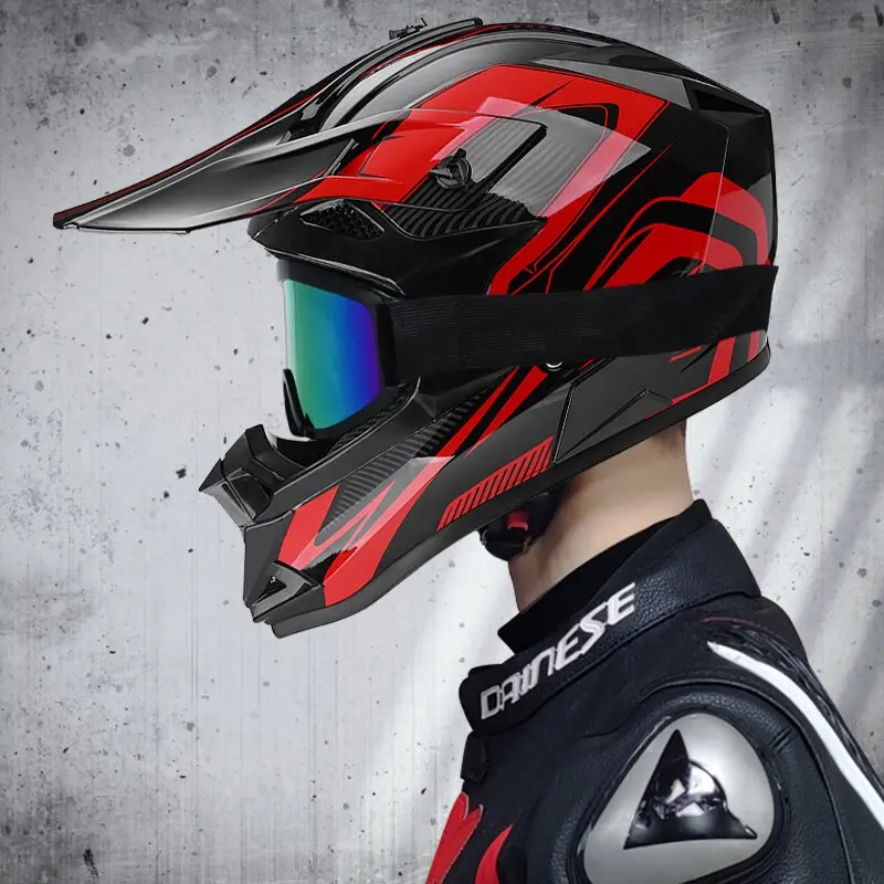 SurRonshop Motocross Helmet - Image 8