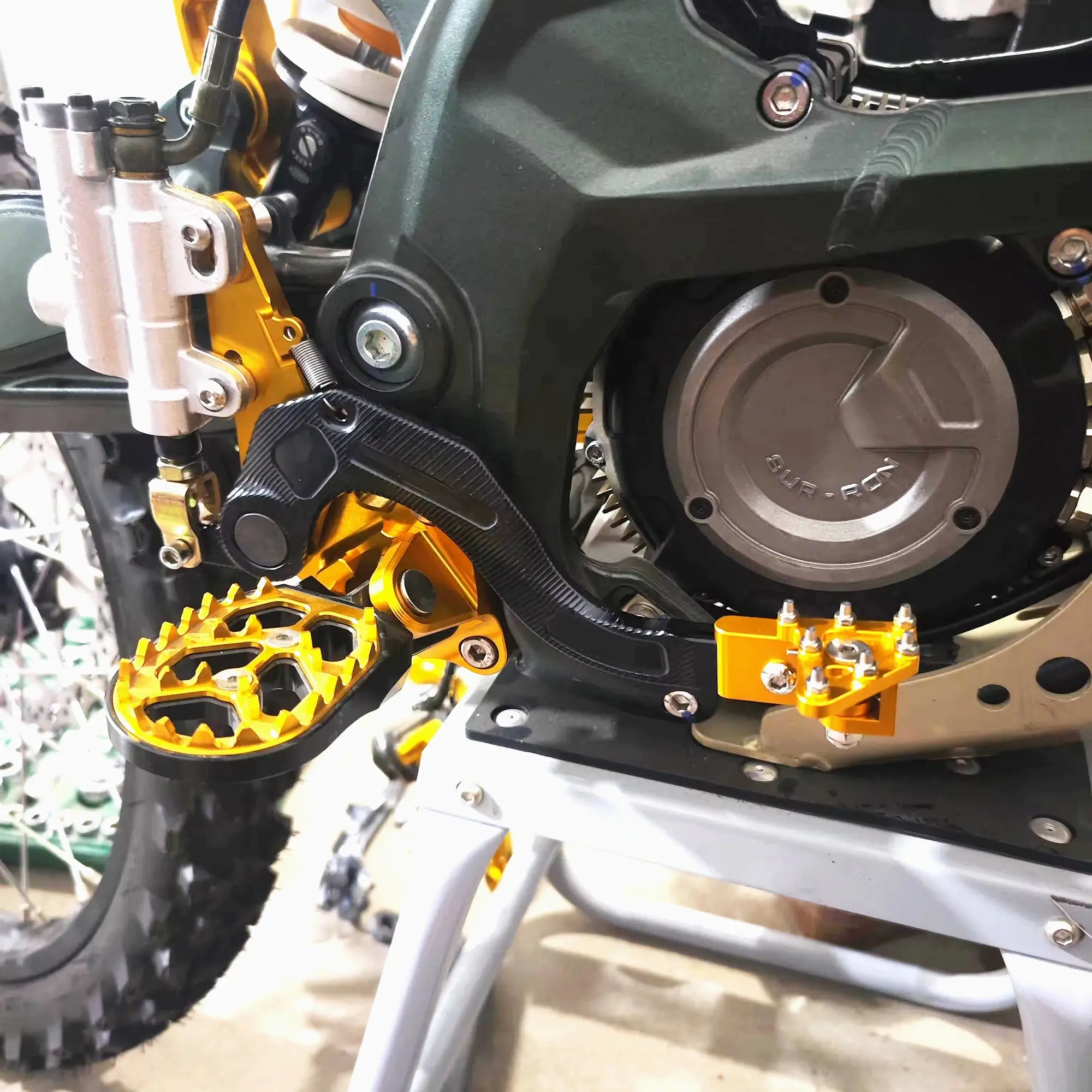 Ultra Bee Foot Brake - Image 3