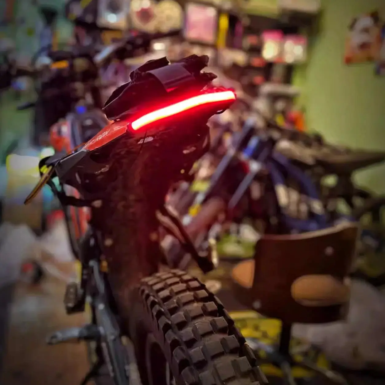 Ultra Bee Tail Light - Image 2